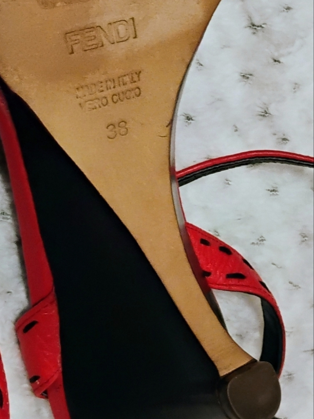 Fendi Red Leather Open Toe Ankle Strap Heels with Gold Buckle Medium Heel - Picture 5 of 5